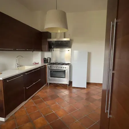 In Vigna Villa Luogosano